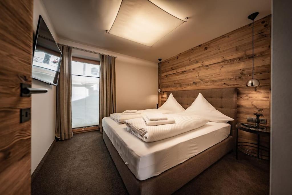 Cozy Loft In The Alps Of Zillertal Apartment Schwendau Bagian luar foto